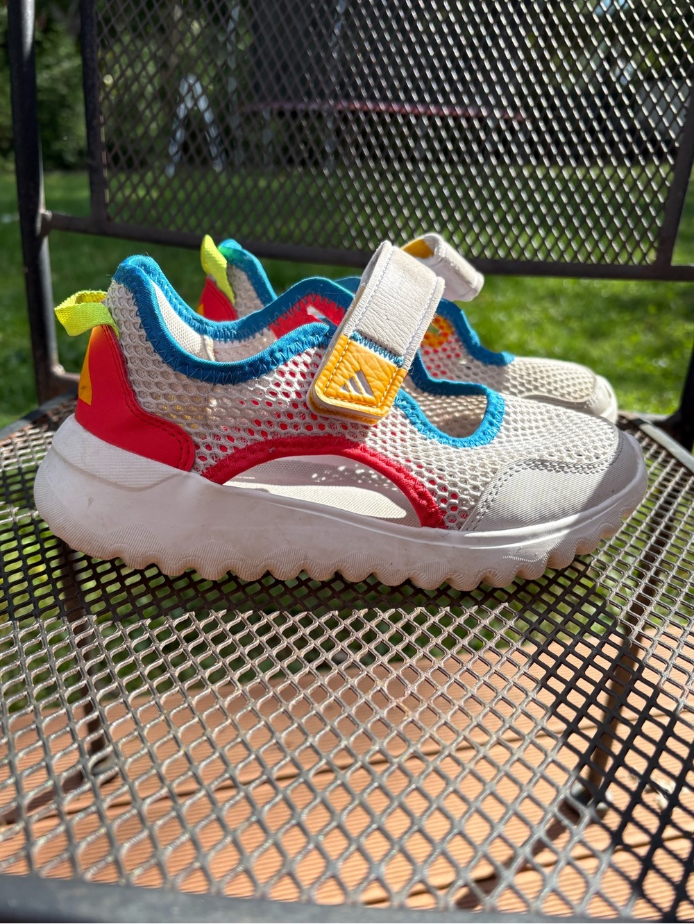 Boys Adidas White Mesh Athletic Shoes with Bright Accent Colors
